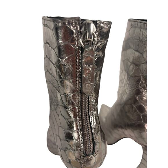 Schutz Loiva Bootie Size 5B in Prata Silver Metallic Snake Embossed 3" Heel NWOB - Picture 13 of 13